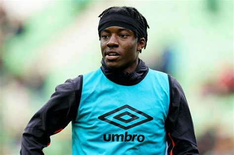 Madueke is of nigerian descent. Madueke na contractverlenging: 'PSV is een succesverhaal' | Foto | gelderlander.nl