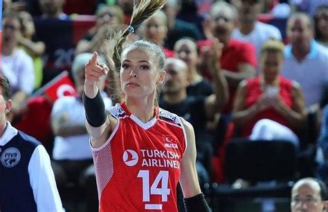 Eda Erdem Dündar A Volleyball Legend Dominating The Court