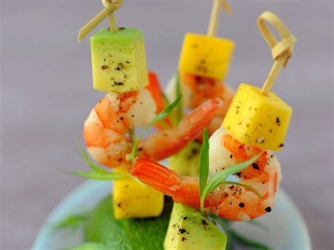 Découvrez notre recette facile et rapide de Brochettes crevettes-ananas