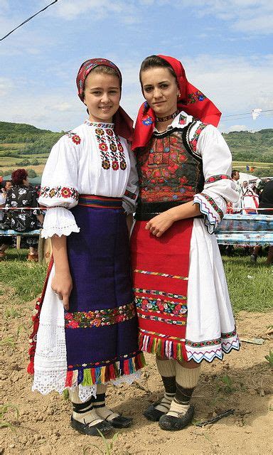 Folk Costumes On Tumblr Traditional Outfits Serbian Clothing