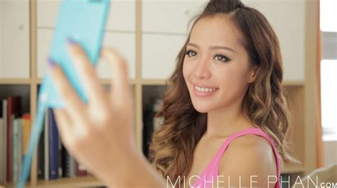 New Video How To Take The Perfect Selfie Perfect Selfie Best Beauty Tips