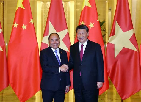 Tổng bí thư nguyễn phú trọng bày tỏ tin tưởng, dưới sự lãnh đạo của đảng cộng sản trung quốc do đồng chí tập cận bình làm hạt nhân, nhân dân trung quốc sẽ thực hiện thắng lợi các mục tiêu, nhiệm vụ đại hội xix đề ra, xây dựng trung quốc trở thành quốc gia hiện đại xã hội chủ nghĩa giàu. Thủ tướng Nguyễn Xuân Phúc hội kiến Tổng Bí thư, Chủ tịch ...