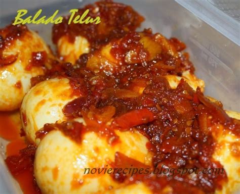 Roti jantan, roti telur with an extra egg. Novie's Recipes: Balado Telur