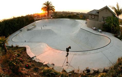 You're first going to need to pick a site for the pit and its 80 x 48 footprint. 5 Backyard Skateparks Built For Pro Skaters | hubpages