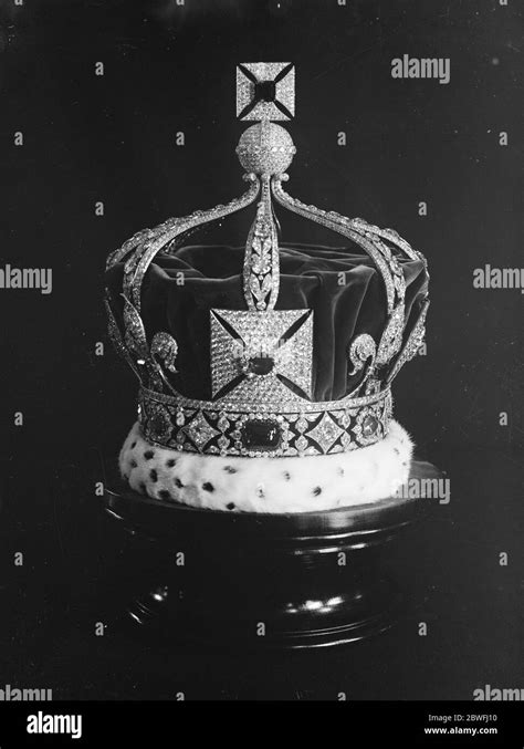 British Imperial State Crown Hi Res Stock Photography And Images Alamy