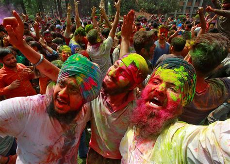 Holi 2019 See How The Country Celebrated The Festival Of Colours