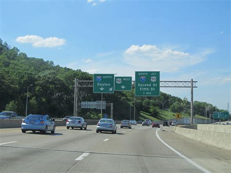 Kentucky Interstate 71 Northbound Cross Country Roads