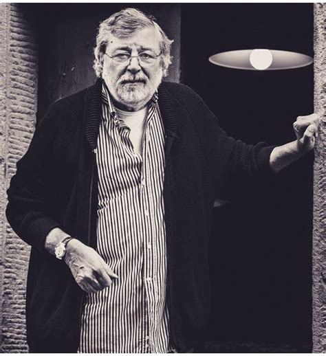 Dopo la guerra francesco guccini torna a modena insieme alla famiglia e finite le scuole lavora come giornalista per la gazzetta di modena. Francesco Guccini ciclista e poeta — Ciclonews.biz