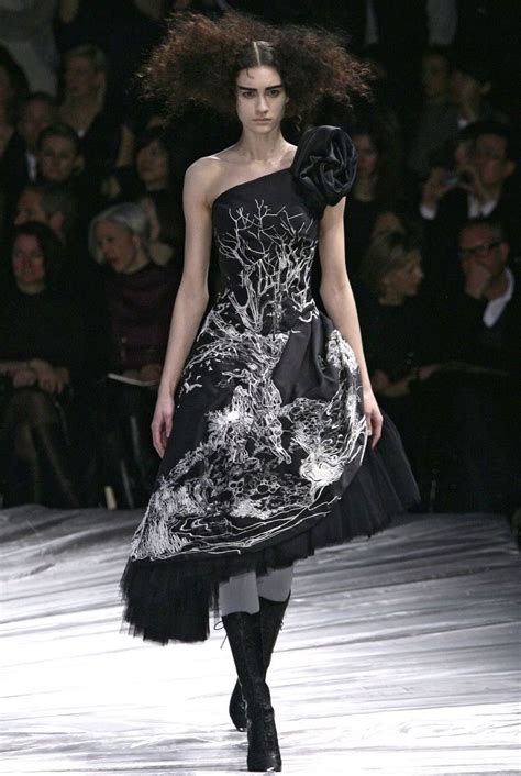 Alexander Mcqueen Dress The Girl Who Lived In A Tree Autumnwinter