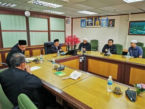 Koperasi pembangunan usahawan pulau pinang berhad 246 views. Pertemuan dengan Timbalan Mufti Pulau Pinang - Yayasan ...