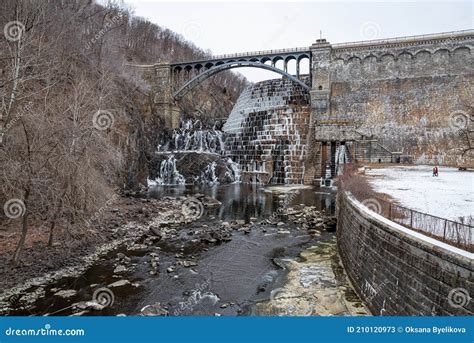 New Croton Dam During Winter Croton On Hudson Croton Gorge Park Ny