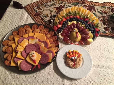 A collection of thanksgiving snacks and treats for kids can be found below. Thanksgiving Appetizer Ideas | Beau & Belle Littles