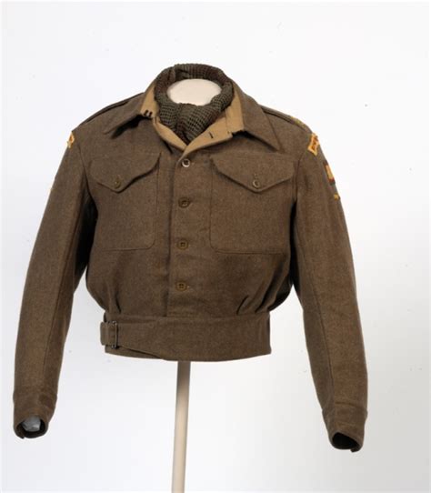 8 Facts About Clothes Rationing During Ww2 Imperial War Museums
