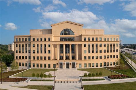 Nathan Deal Judicial Center — Robert Am Stern Architects Llp