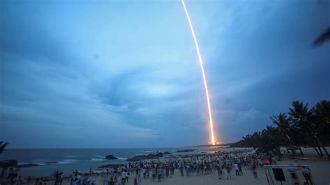 El cohete chino long march 5b está fuera de control y listo para regresar a la atmósfera de la tierra a partir de este sábado en una ubicación que el último 29 de abril, china lanzó el primer módulo para su estación espacial tiangong que se puso en órbita con éxito. Lanzamiento fallido del cohete más potente de China ...
