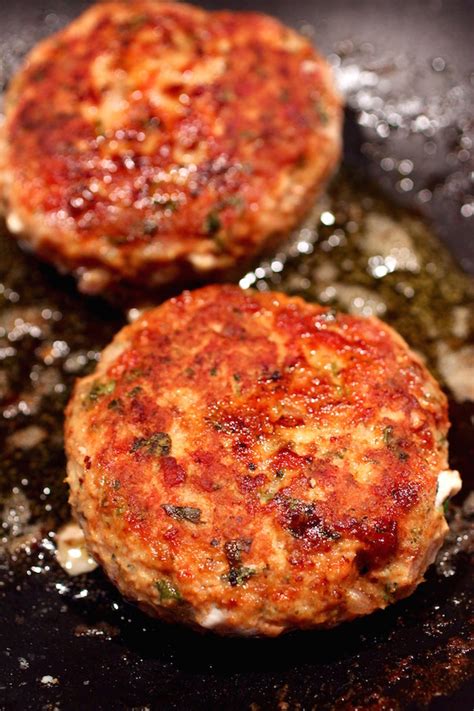 Try this easy baked salmon cakes recipe made with canned salmon. "Margarita" Salmon Burger with Tequila, Lime, and Hatch Chiles - Taste With The Eyes