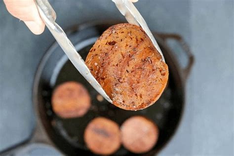 How To Make Easy Seitan Vegan Breakfast Sausage Patties Garden Grub
