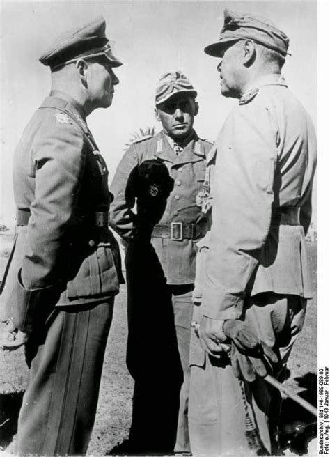 World War Ii In Pictures Erwin Rommel Desert Fox