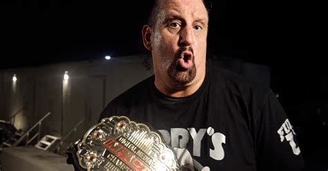 Tommy Dreamer Entertainingly Denies Hes In Charge Of Tna Creative Cageside Seats