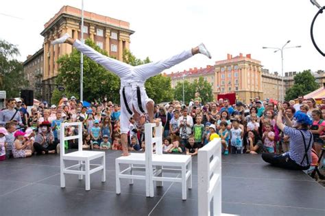 Cirkulum 2020 International Festival Of The New Circus And Street Theatre