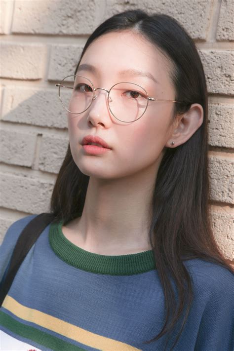 Koreanmodel Fashion Eye Glasses Glasses Inspiration Hairstyles With Glasses