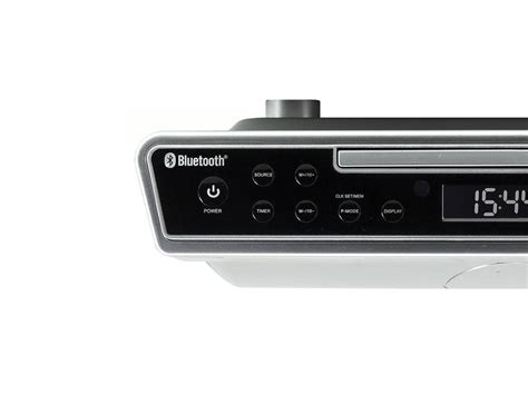 Sylvania's latest under cabinet clock radio now features bluetooth! Buy soundmaster UR2090SI Under Cabinet Kitchen Radio, Bluetooth & CD