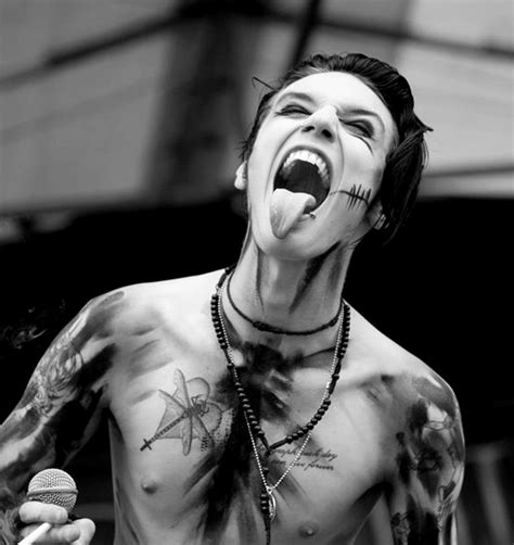 20 Fun Facts About Andy Biersack Of Black Veil Brides Alterock