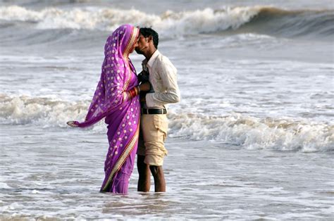 Kiss On The Beach Mumbai Maharashtra Mumbai India Mumbai Namaste India