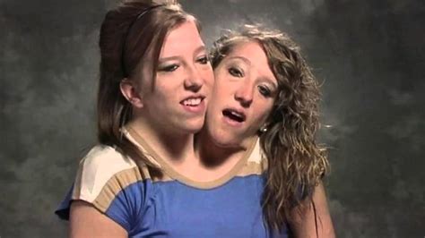 Conjoined Twins Abby And Brittany Hensel Get Own Reality Show Youtube