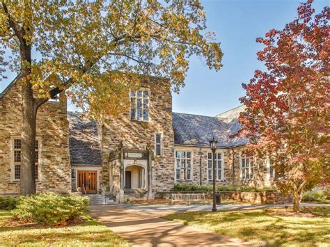 Dining Room At Rhodes College Named In Memory Of Tina Mcwhorter 66