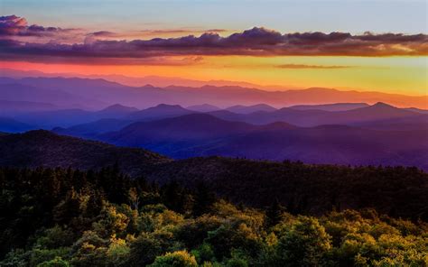 Everyone should experience a drive on the blue ridge parkway. 5 of the Best Blue Ridge Mountains Virginia Attractions ...