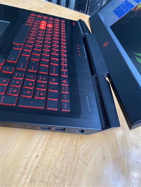 Hp Omen 17 Core I7 7th 7 Laptop Cũ Giá Rẻ