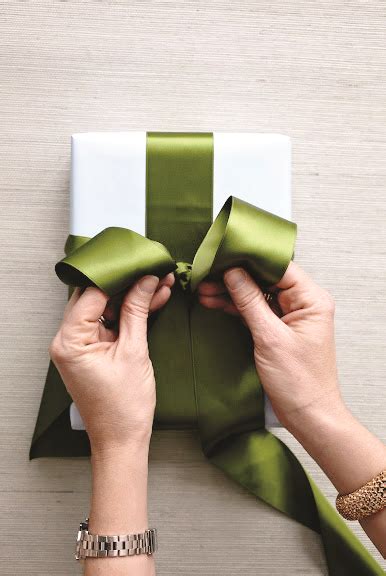 A stylish bow tie adds a distinguished finish to your eveningwear look. Holiday Gift Wrapping: How To Tie The Perfect Bow | Chatelaine