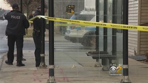 Woman Shoots Kills Robber At Chicago Bus Stop Self Reliance Central
