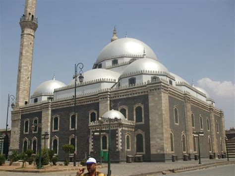 صور لأجمل مساجد العالم جامع خالد بن الوليد