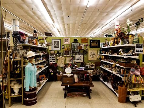 Maumee Antique Mall Maumee Updated Hours Contacts And Photos