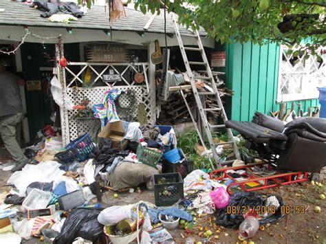 South Napa Hoarder House Cleared Of Mountains Of Garbage Rats