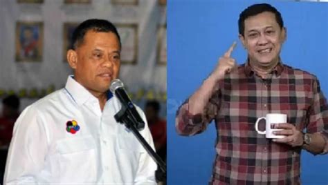 Unggahan media sosial denny siregar mengenai santri di pesantren dan sematan 'calon teroris' berujung pada pelaporan ke polisi. Denny Siregar ke Gatot Nurmantyo: Selama jadi Panglima ...