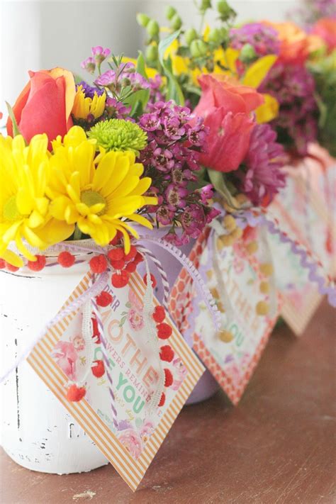 Maybe you would like to learn more about one of these? DIY Easy Mother's Day Vases + Free Printable! - The Pretty ...