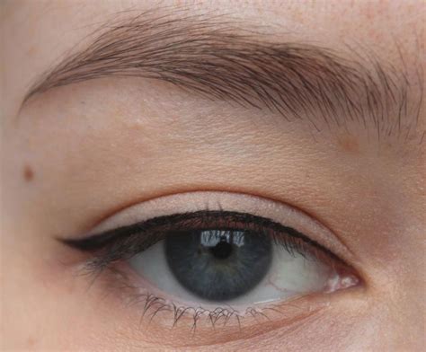 Eyeliner Bei Schlupflidern Tipps Tricks Und Tutorial Creams