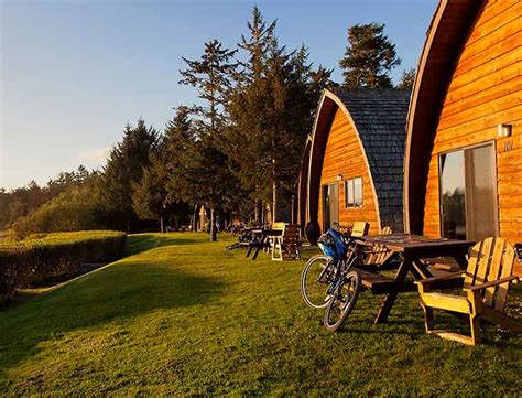 Ucluelet cabins at terrace beach are the perfect ucluelet accommodation + ucluelet hotel! Tofino Accommodations | myTofino.com