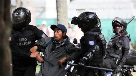 Videos Fuertes Imágenes De La Represión Policial Durante La Huelga