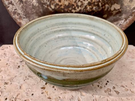 Hand Thrown Pottery Bowl Stoneware Pottery Cream Gloss And Etsy