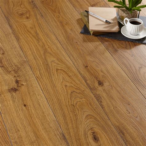 Quickstep Andante Natural Oak Effect Laminate Flooring 1.72 m² Pack