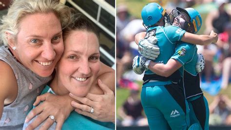 Cricket Stars Delissa Kimmince And Laura Harris Share Their Relationship Story How We Met 9honey