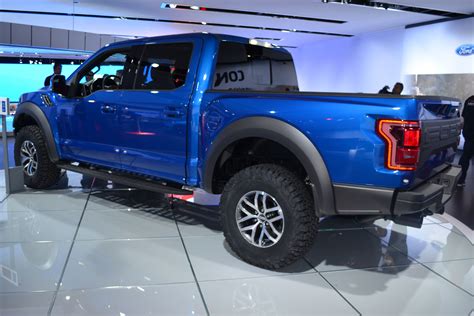 2017 Ford F 150 Raptor Supercrew First Look