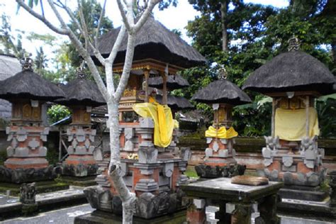 Arsitektur Rumah Adat Bali Penarik Perhatian Wisatawan Pt Eticon