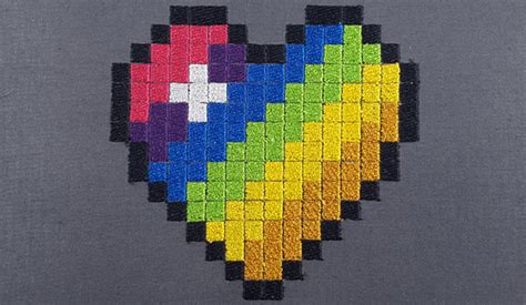 Pixel art facile petit coeur. Coeur en Pixel Art - Broderie numérique - Nicole Fodale