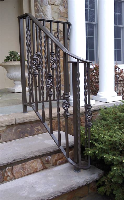 Whether for your deck, patio, pool, or balcony, using wrought iron or aluminum, gainesville ironworks creates custom railing to your specifications. Outdoor Aluminum Railings NJ