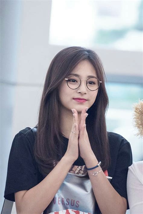 Twice Tzuyu Kpop Girl Groups Kpop Girls Korean Beauty Asian Beauty